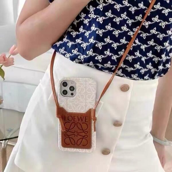 LOEWE CARD HOLDER WITH STRAP CASE - Image 3